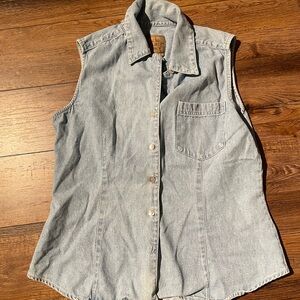 Vintage Denim Sleeveless Button-Up Top